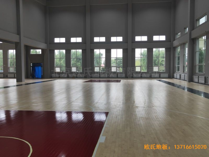 遼寧沈陽于洪機(jī)場(chǎng)體育木地板鋪裝案例