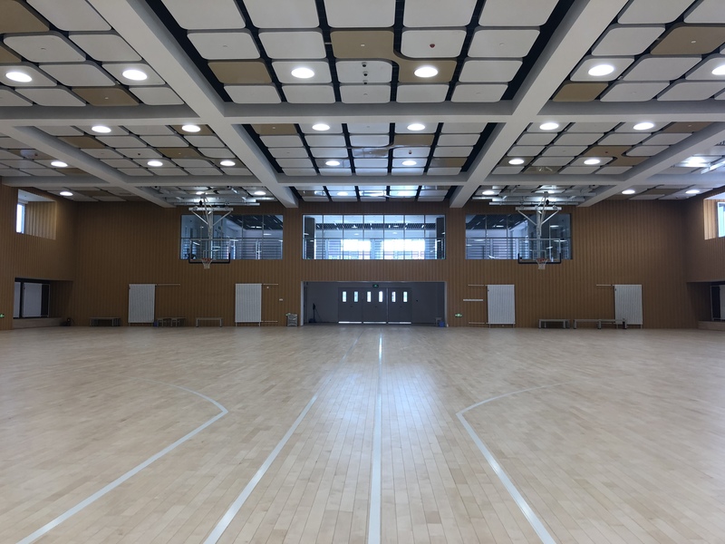 北京昌平新東方外國語學校體育館木地板施工案例
