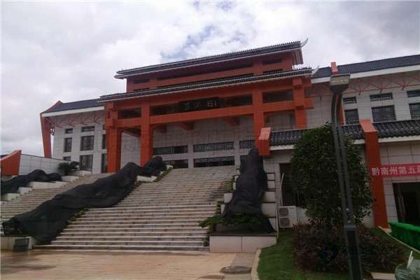 運(yùn)動(dòng)場(chǎng)館木地板保養(yǎng)價(jià)格2